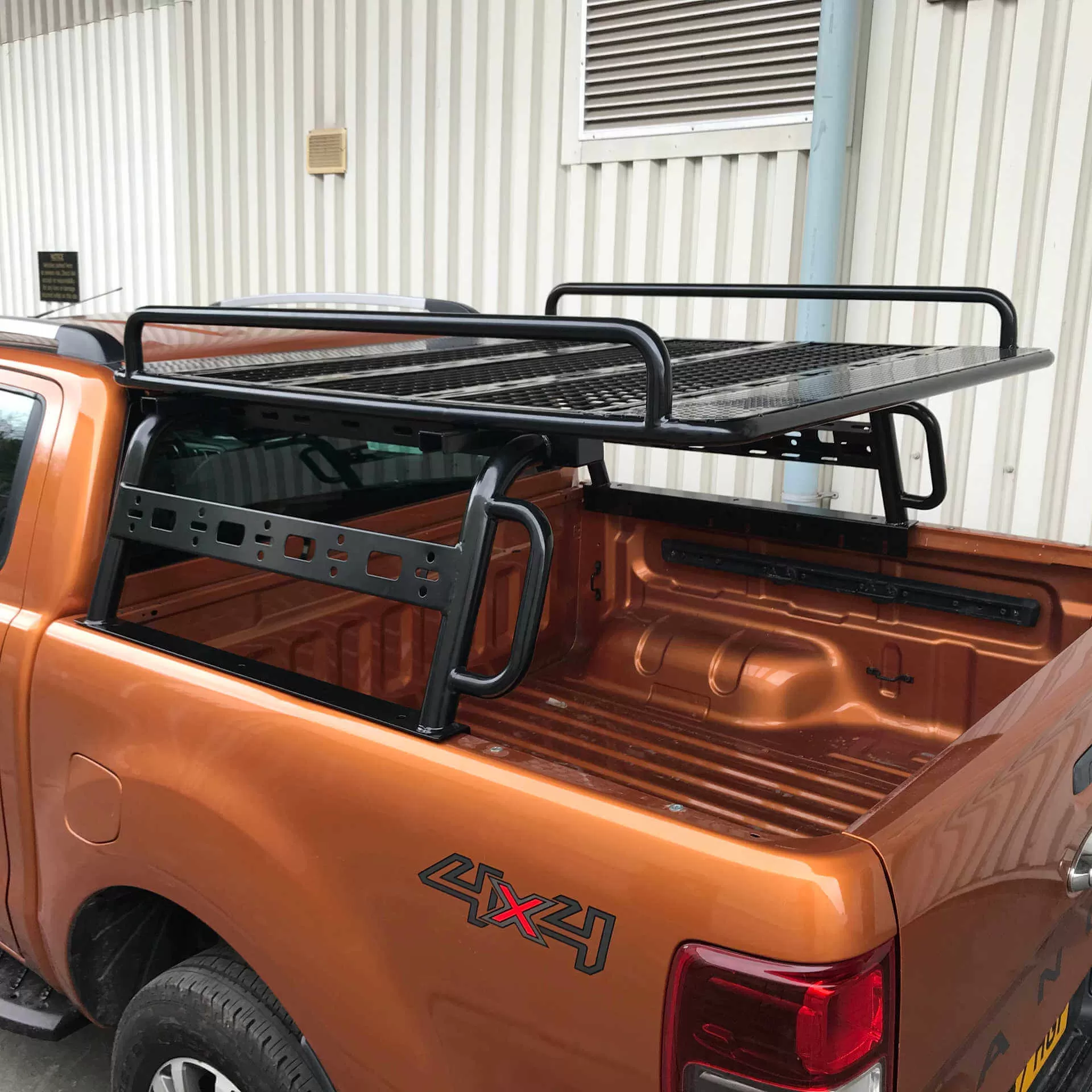 Adjustable Load Bed Cargo Frame with Side Rail Rack for Nissan Navara D40 06-15