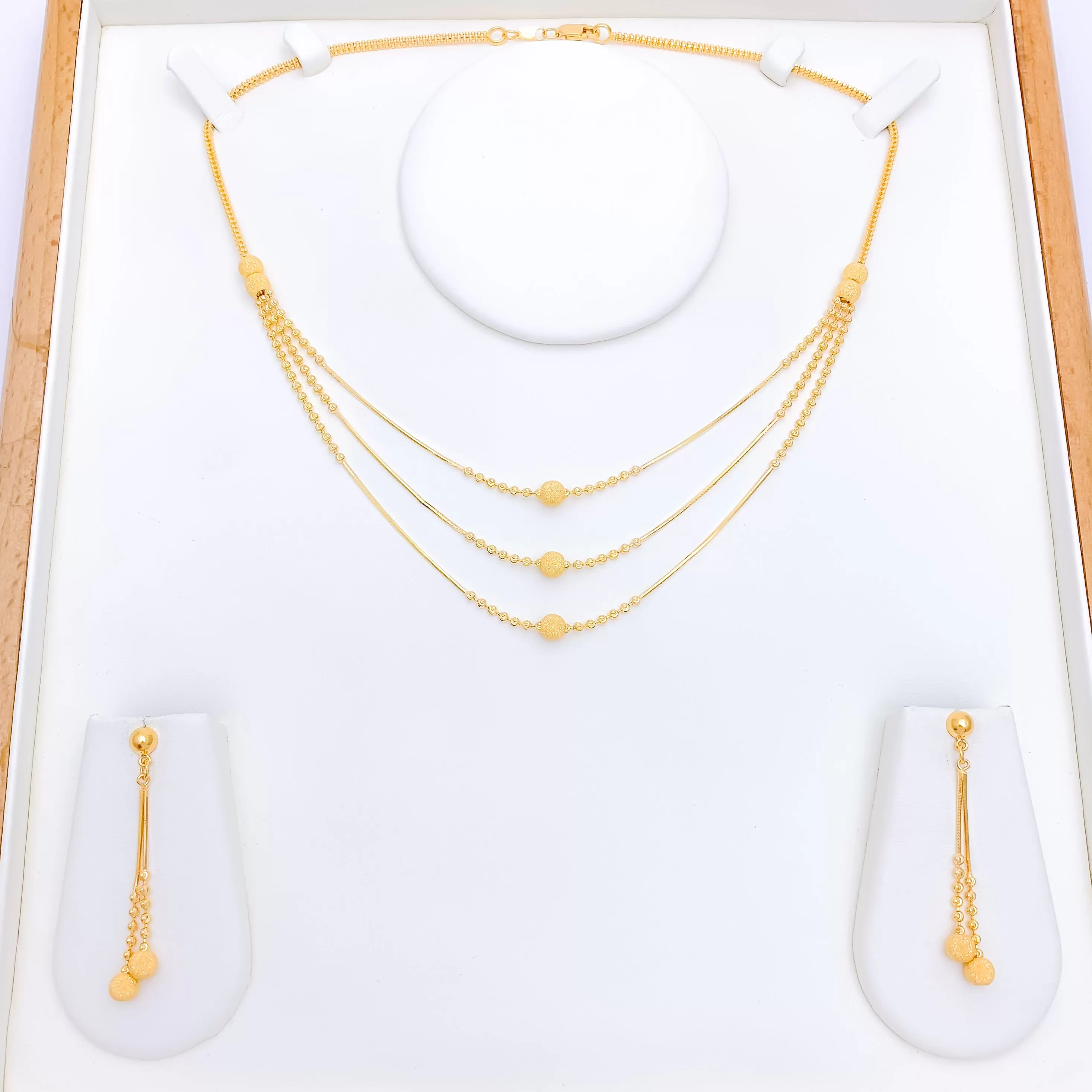 Beaded Three Lara Necklace Set