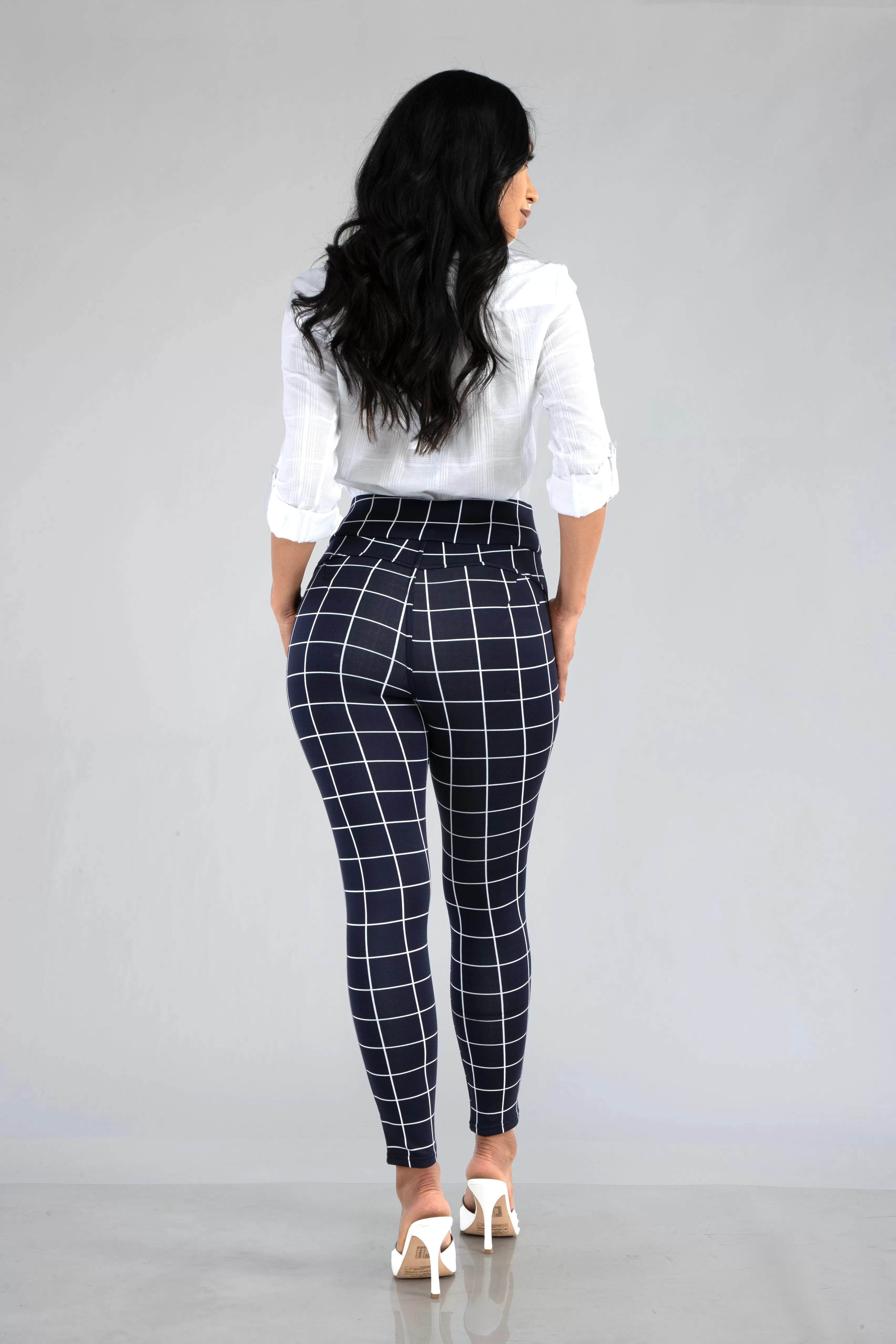 High Waist Sculpting Treggings With Front Pockets - Navy & White Plaid