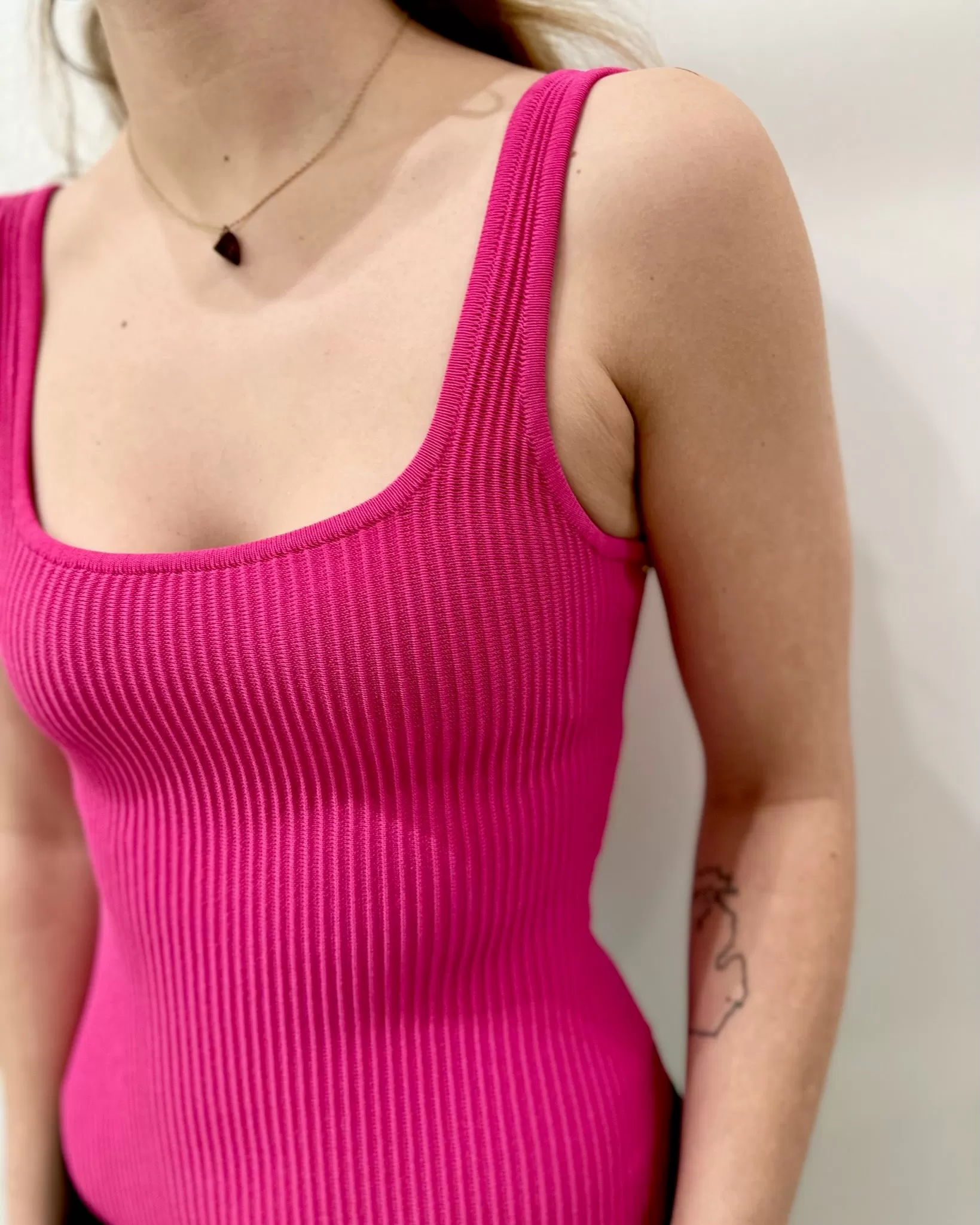 Sculpt Square Neck Bodysuit- Pink