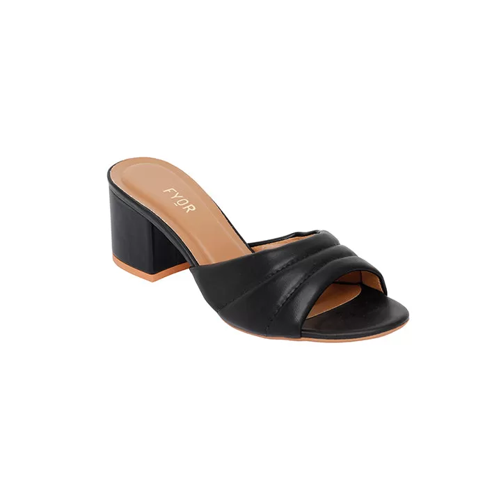 TRISITA (BLACK)