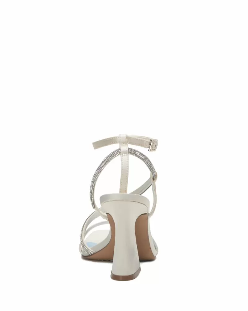 Vince Camuto KRESSILA4 MILK/SATIN